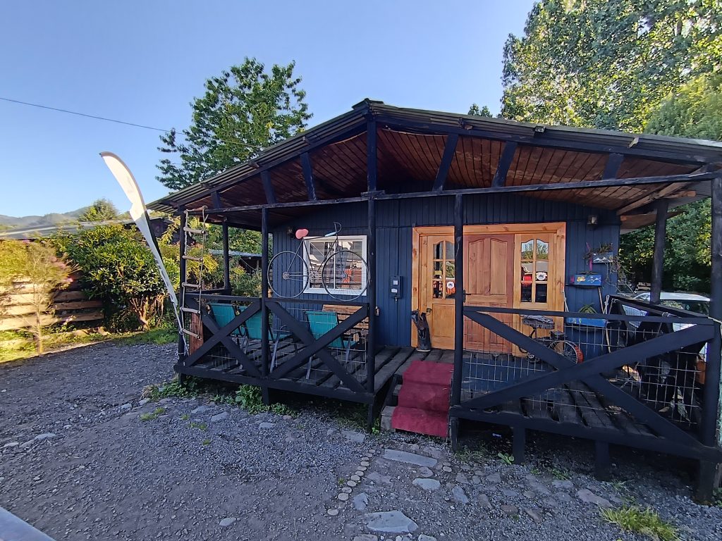 Hostal Refugio TruckBike Outdoor